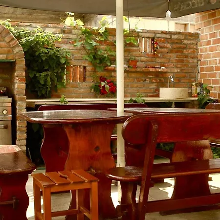 Guest house Azaleea *